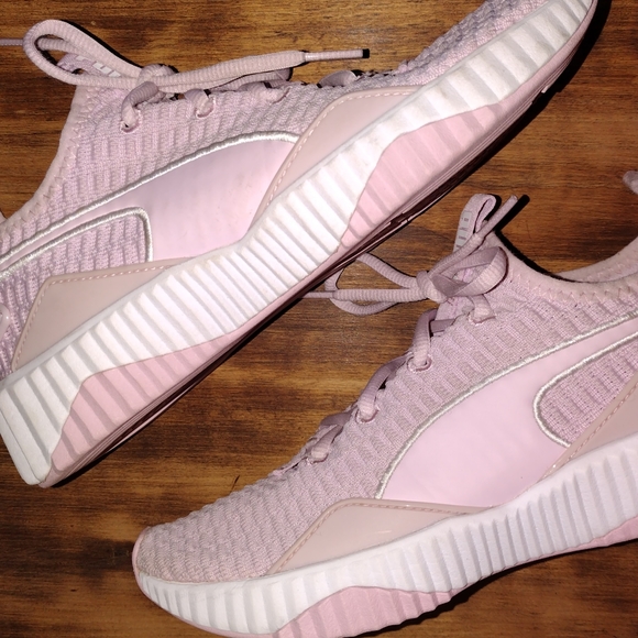 Puma women's size 7 shoes - Picture 5 of 5